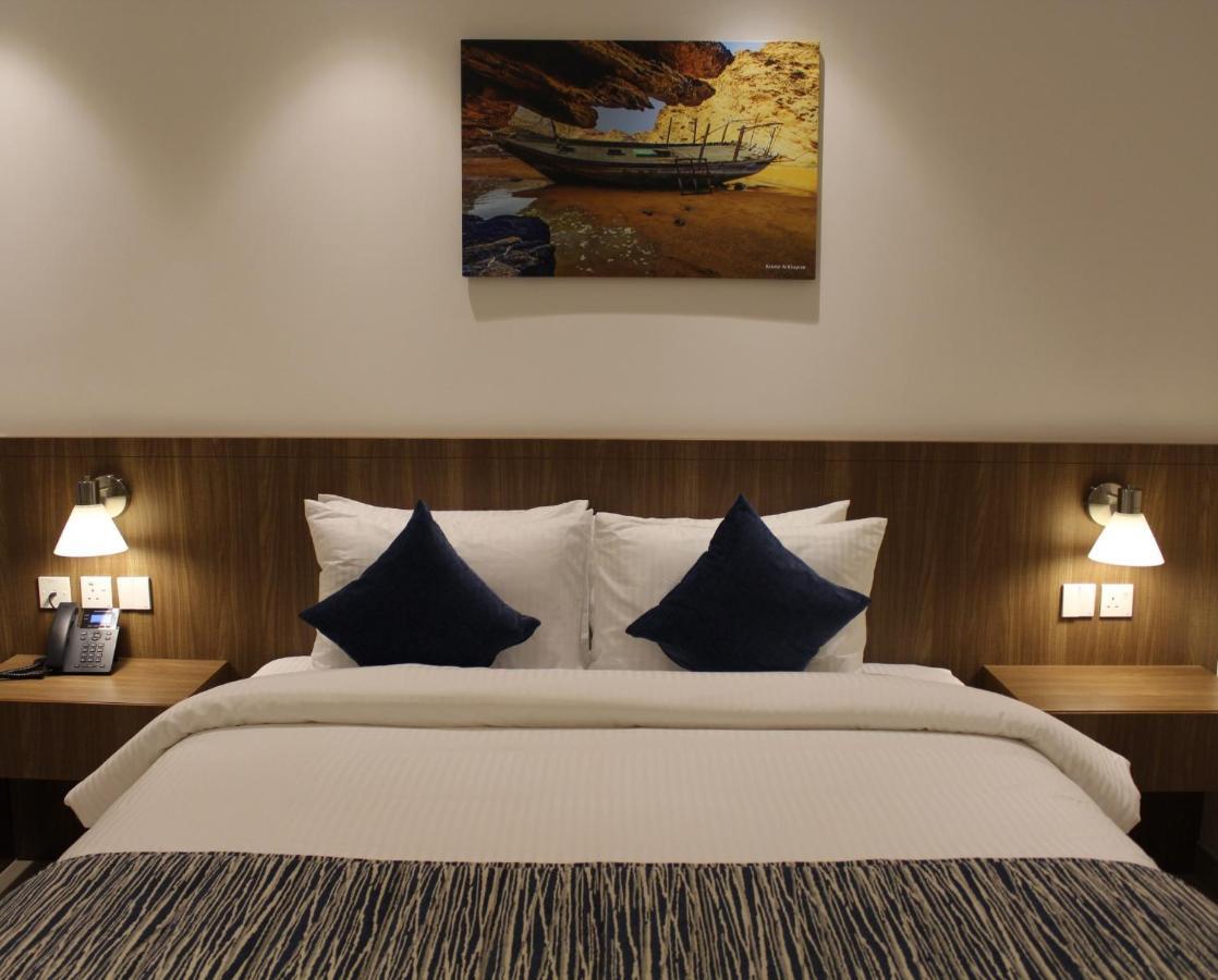 Duqm Express Hotel Esterno foto