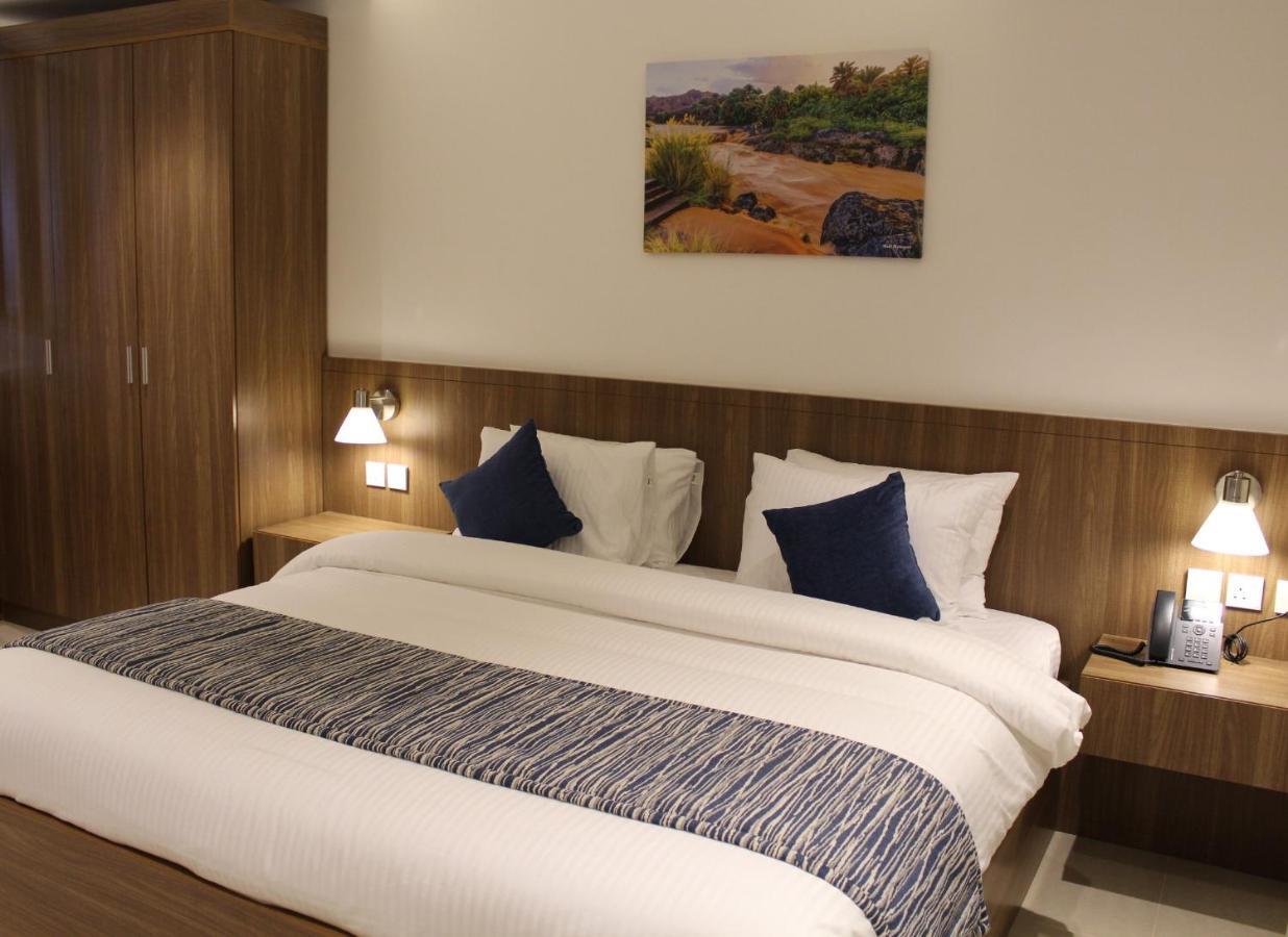 Duqm Express Hotel Esterno foto