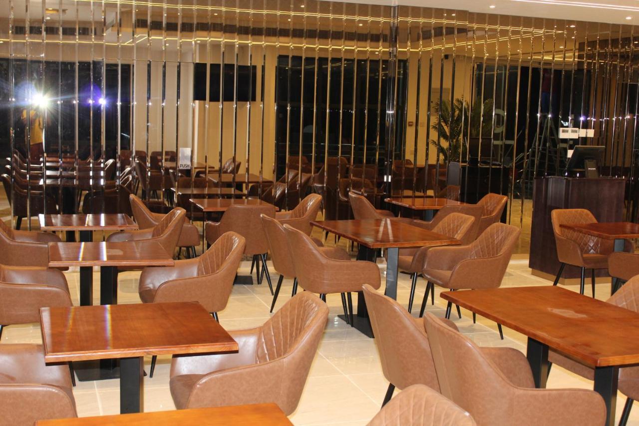 Duqm Express Hotel Esterno foto